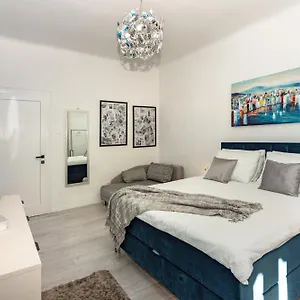 Apartment Spacious Center, Split